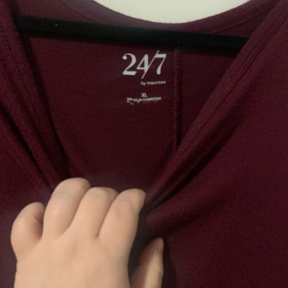 Maurice’s 24/7 Top (XL) - Picture 3 of 3